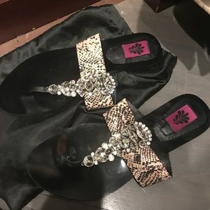 New crystals flat sandals size 9